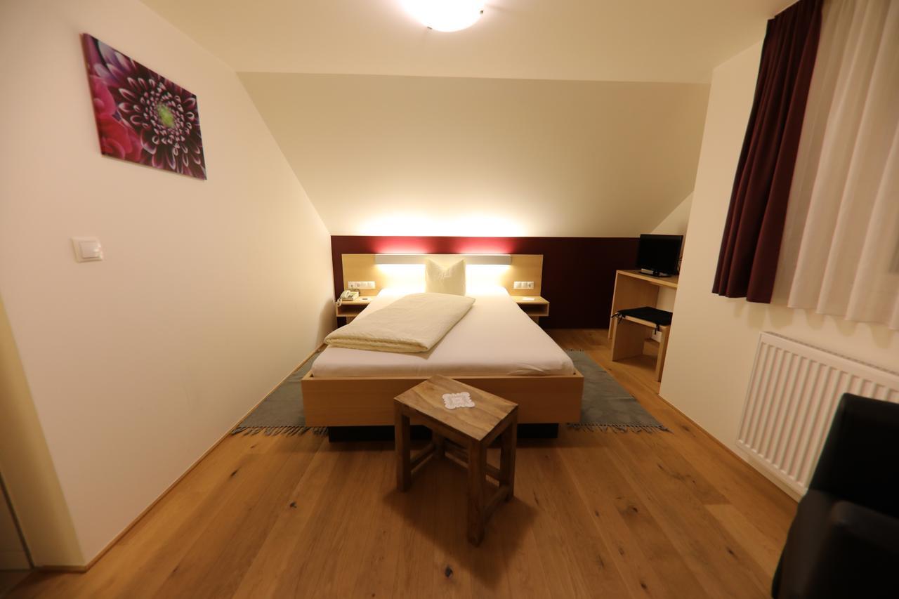 Hotel Oxa ヒッティザウ エクステリア 写真